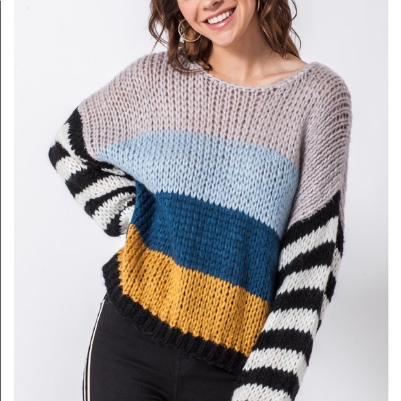 NEW 🍂💙LOVELY KNIT SWEATER - Picture 3 of 7